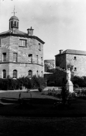 ROUND HOUSE CONVENT SCHOOL FORMALLY GOVERNORS HOUSE WITH CONVENT GARDEN